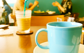パンフレットやお店のカードに
